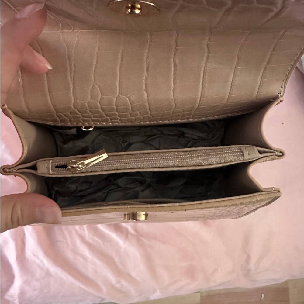 Croc-Embossed Cross-Body Bag - Picture 5 of 5